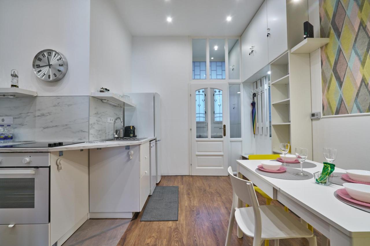 Nanirol Apartment At Gellert Bath Budapeşte Dış mekan fotoğraf