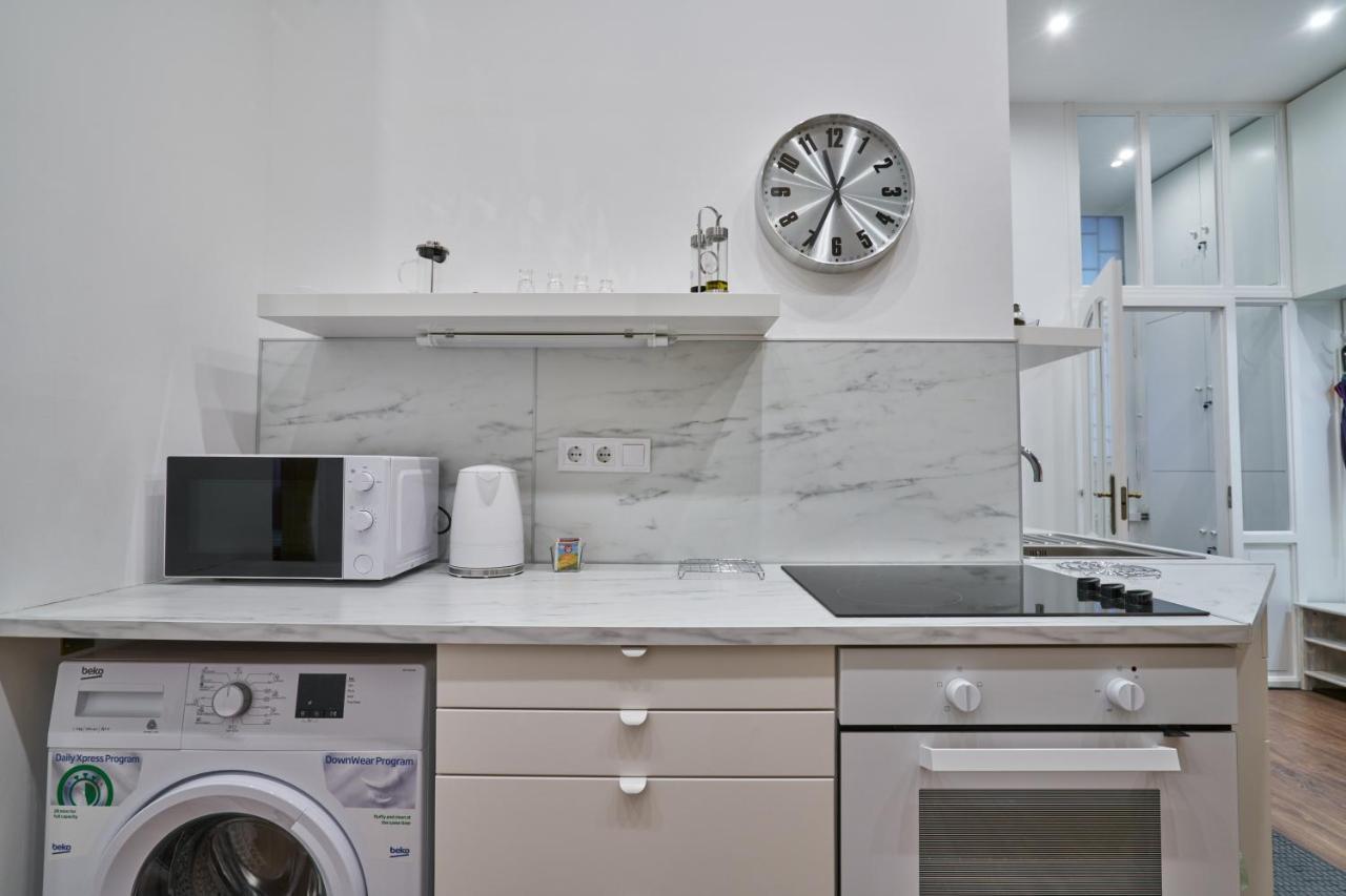 Nanirol Apartment At Gellert Bath Budapeşte Dış mekan fotoğraf