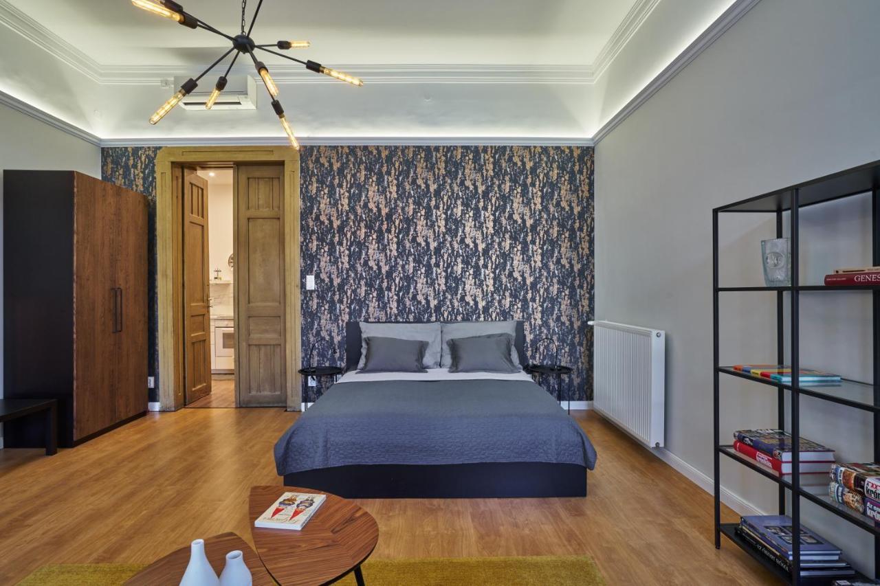 Nanirol Apartment At Gellert Bath Budapeşte Dış mekan fotoğraf