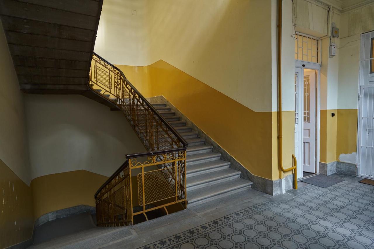 Nanirol Apartment At Gellert Bath Budapeşte Dış mekan fotoğraf